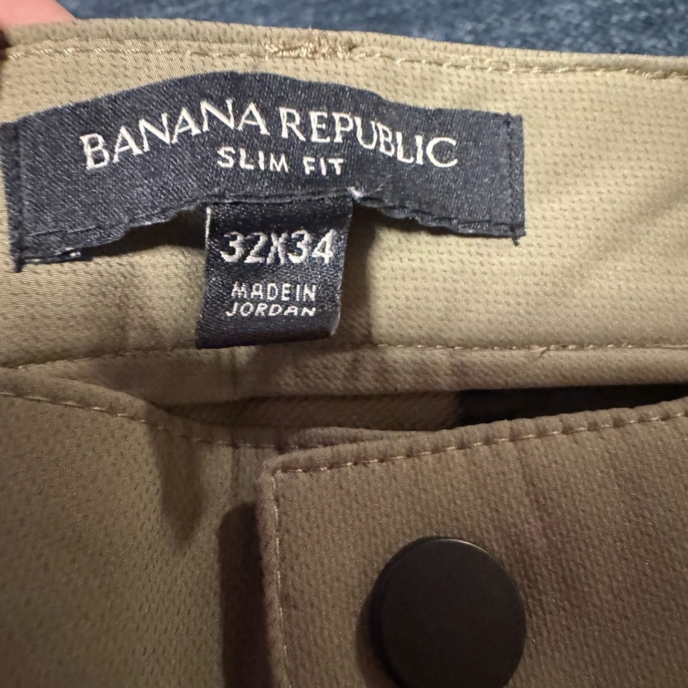 Banana Republic Men's Slim Fit Khaki Chinos